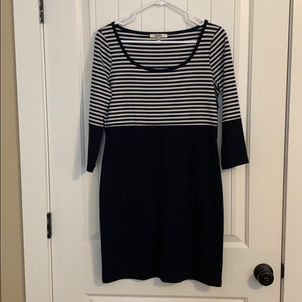 Quarter sleeve Striped dress
